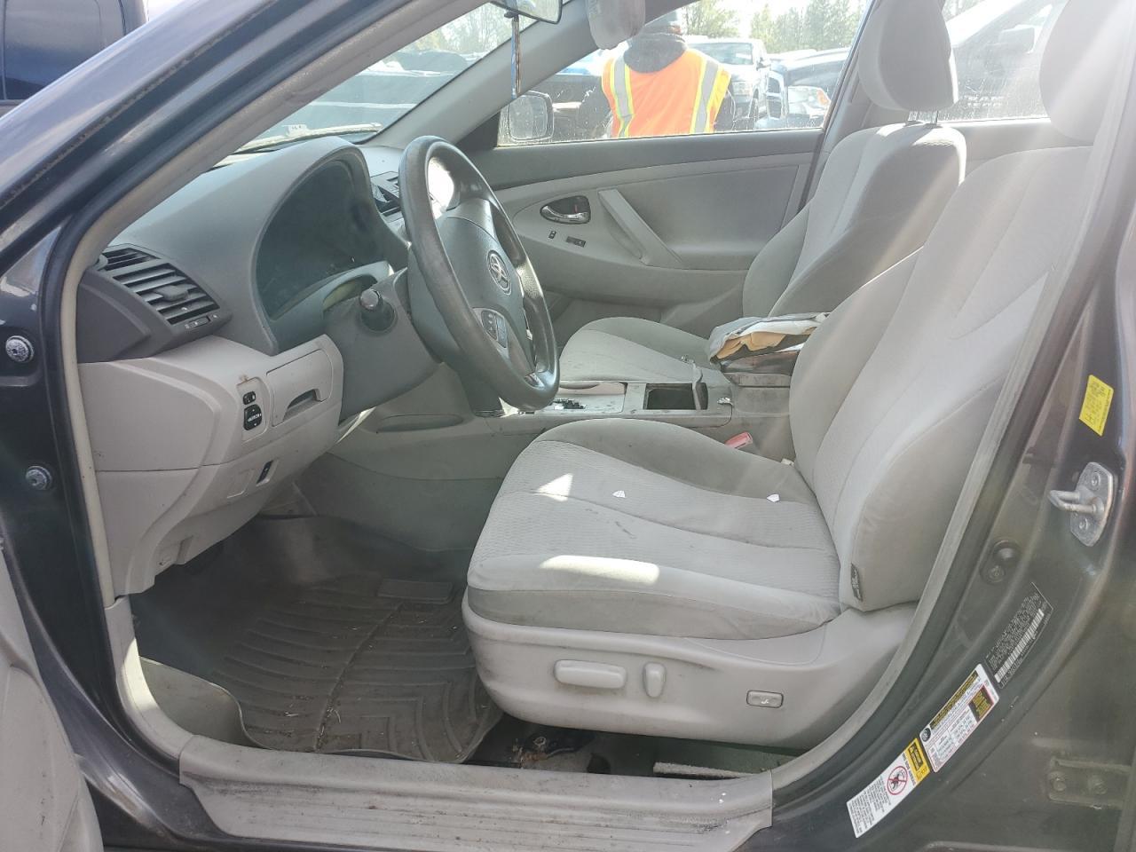 2011 TOYOTA CAMRY