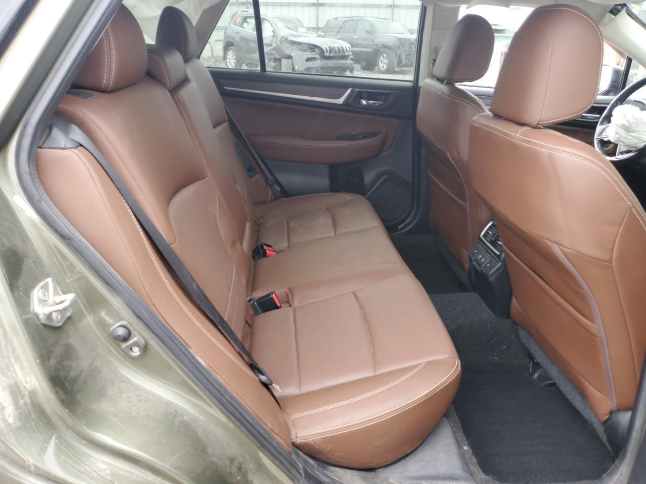 2019 SUBARU Outback