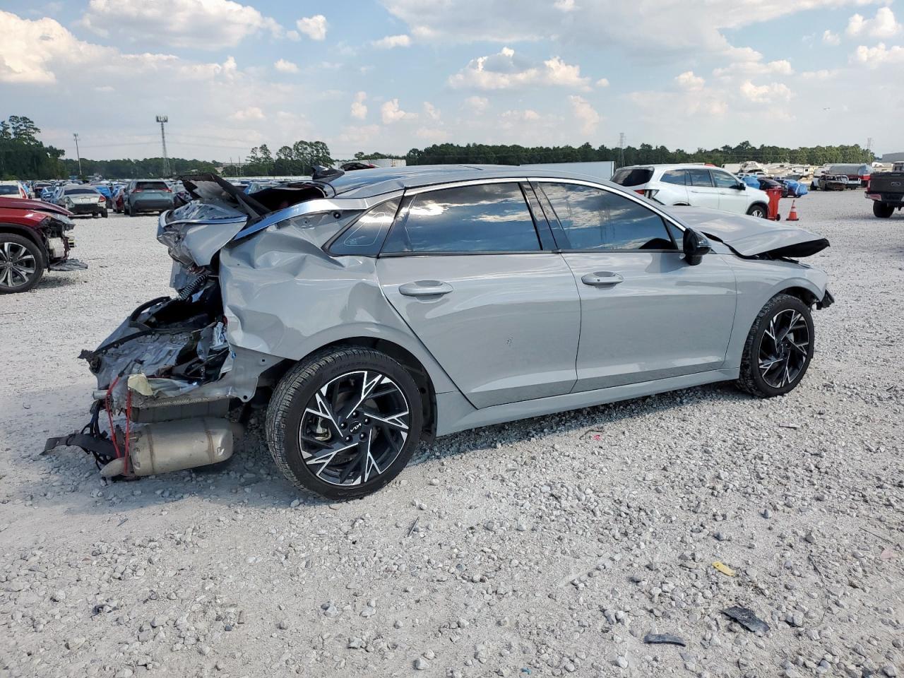 2025 KIA K5