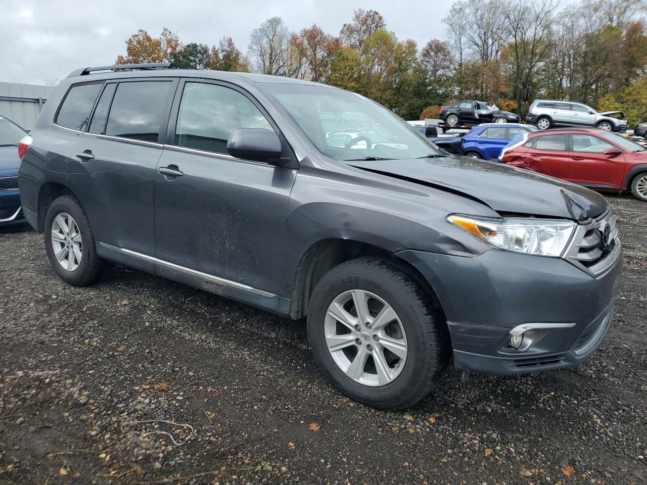 2013 TOYOTA HIGHLANDER