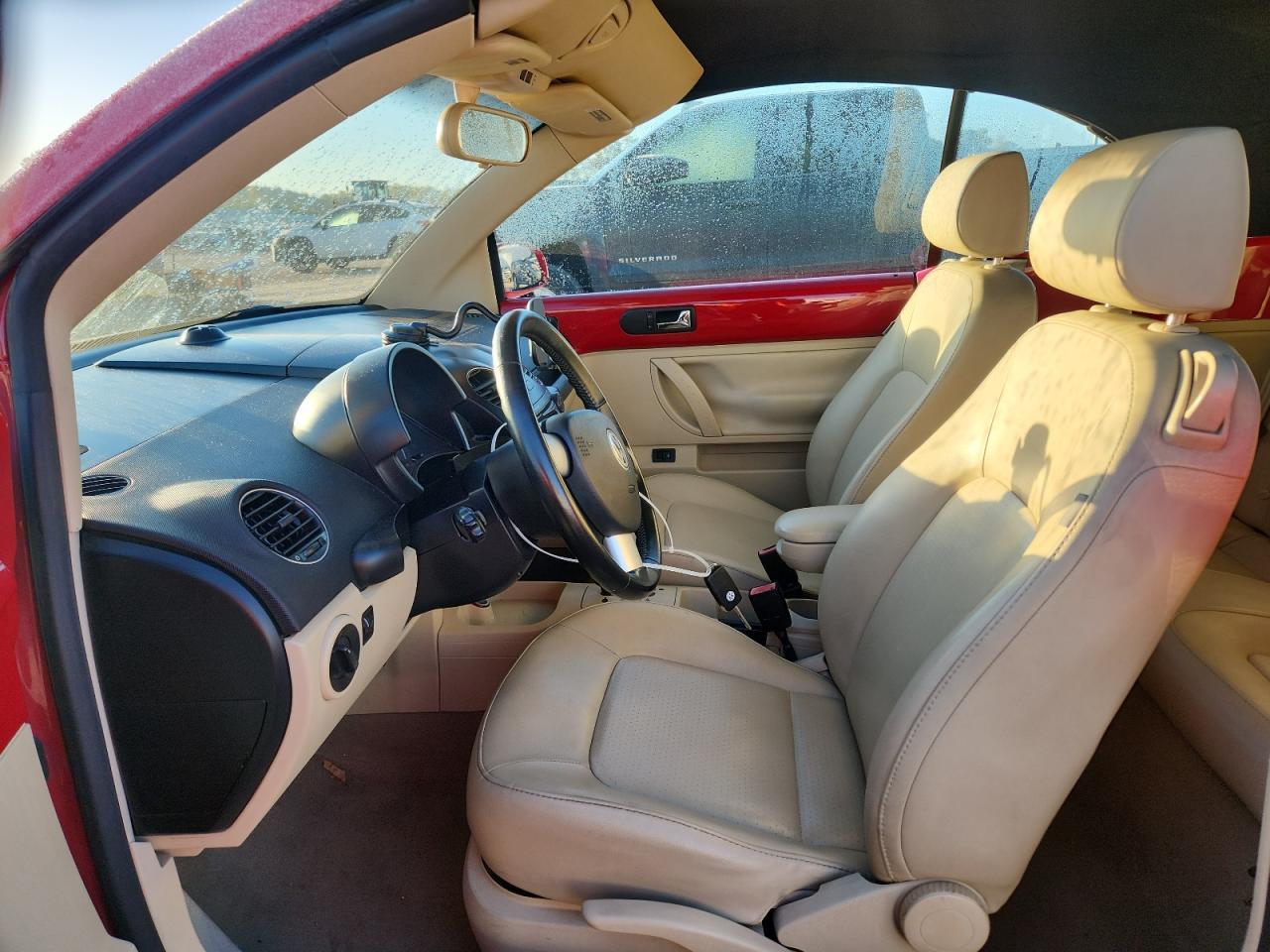 2009 VOLKSWAGEN Beetle