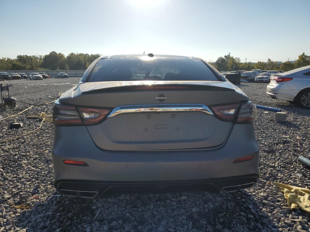 2023 NISSAN Maxima