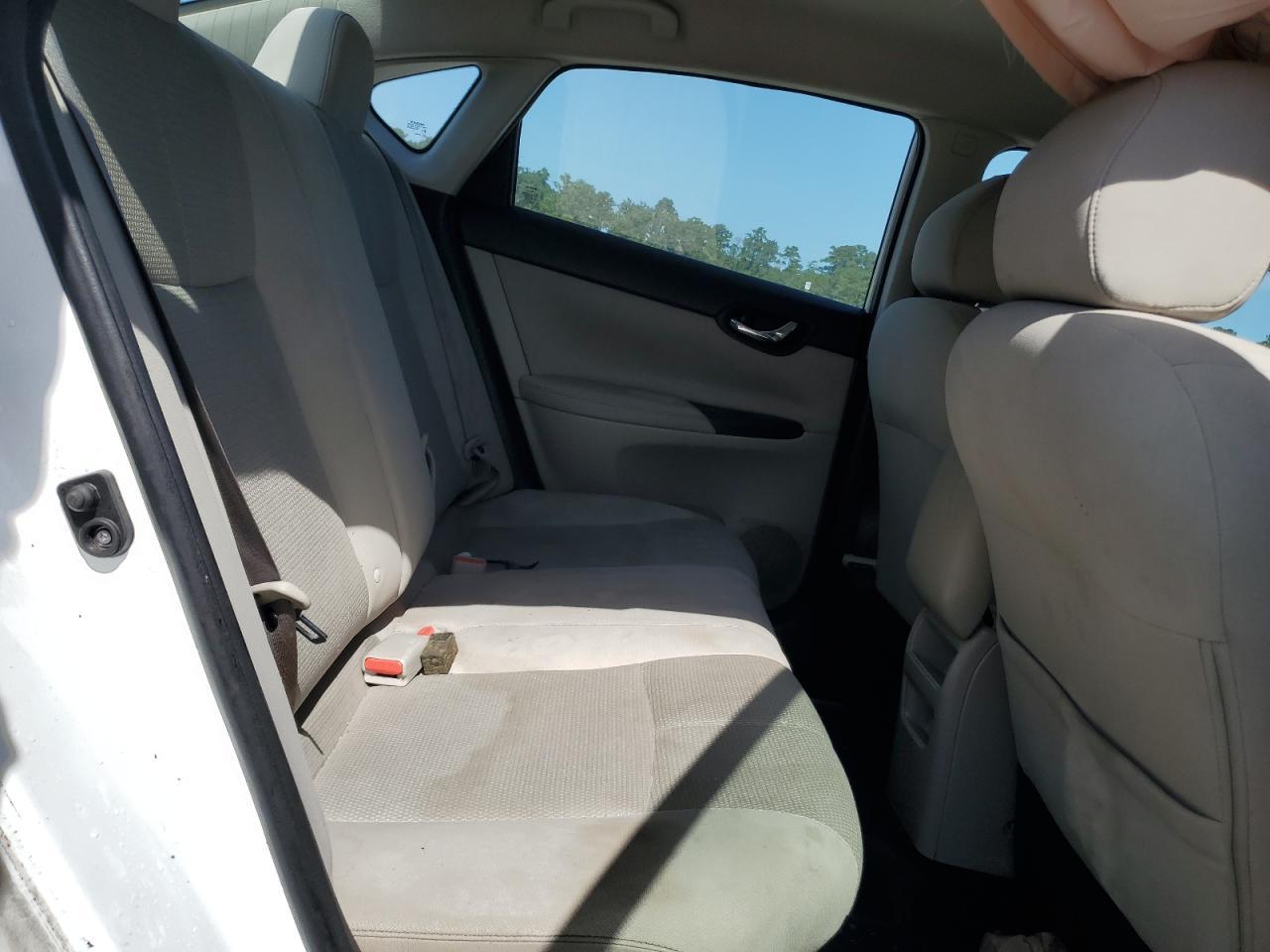 2016 NISSAN SENTRA