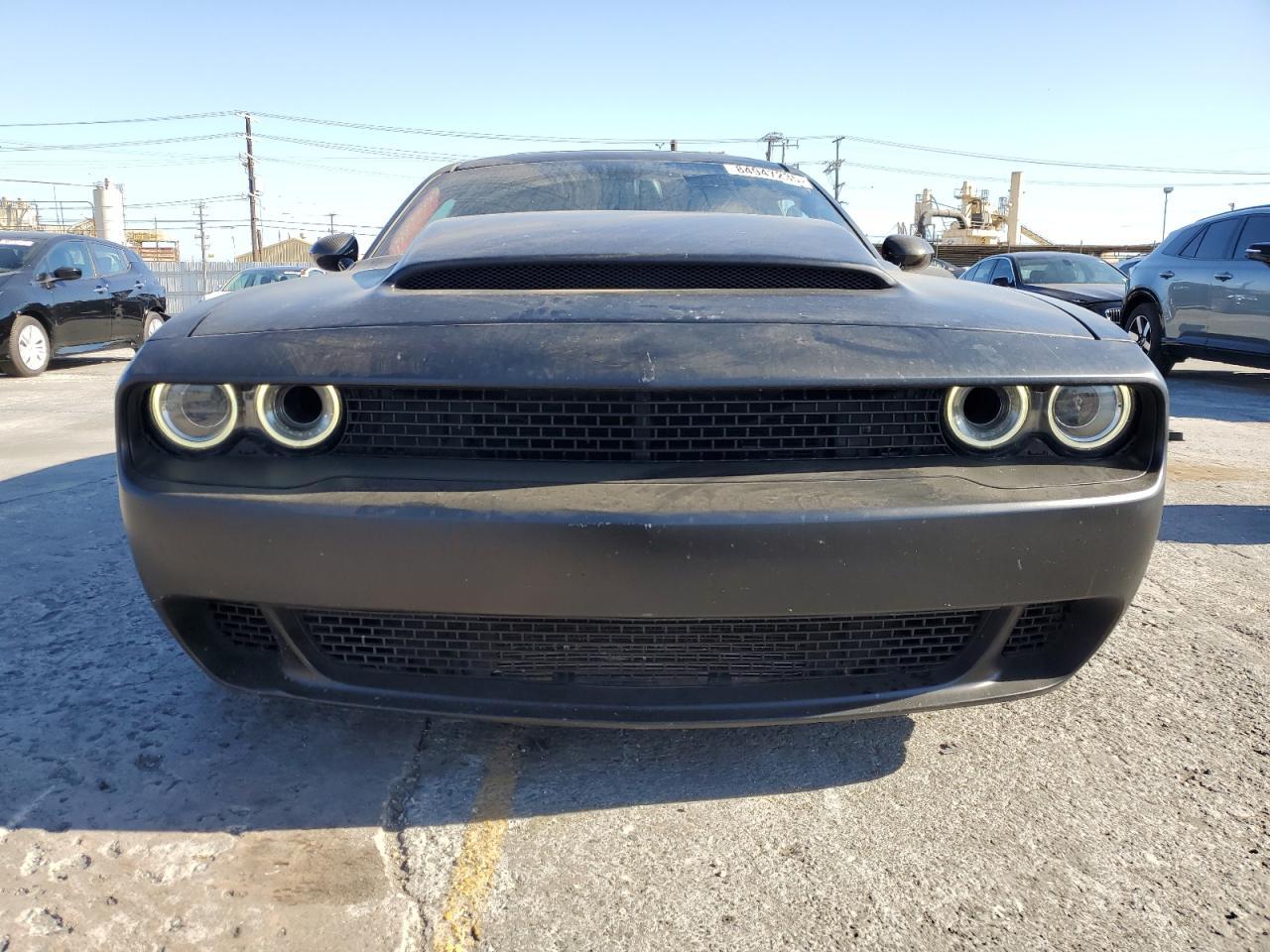 2016 DODGE Challenger