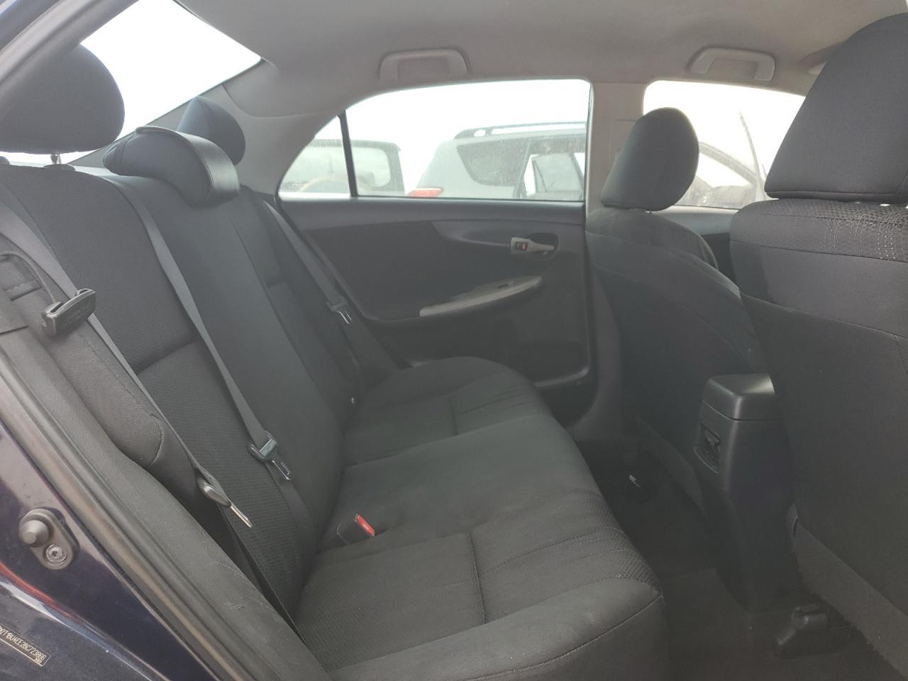 2011 TOYOTA COROLLA