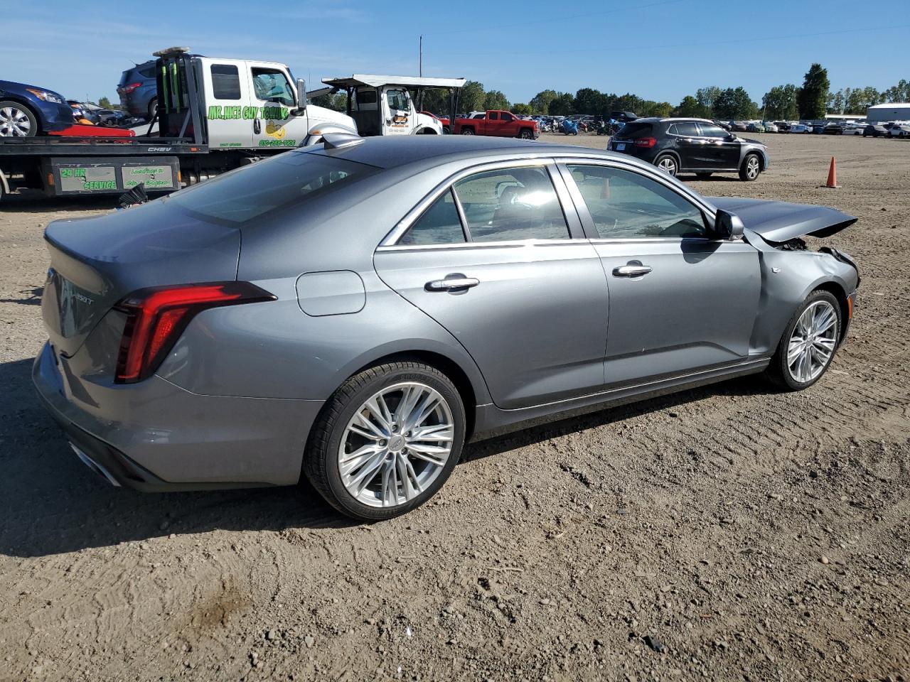 2021 CADILLAC CT4