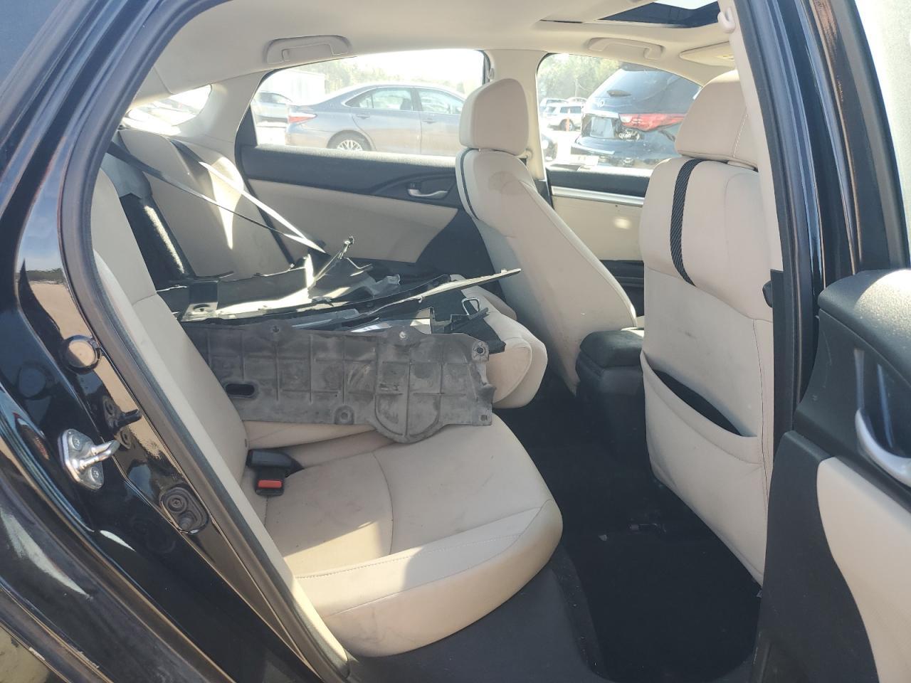 2018 HONDA CIVIC