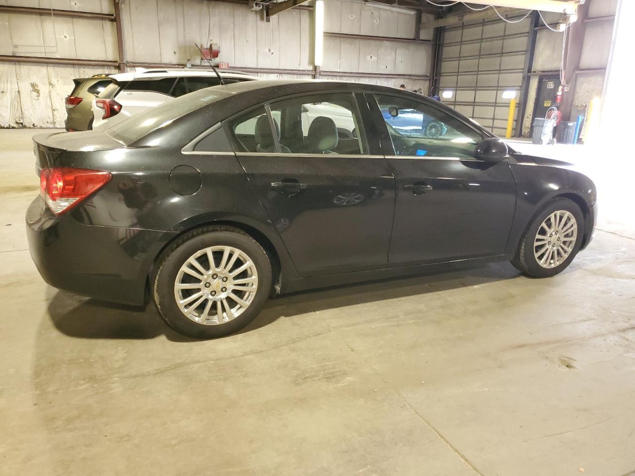 2011 CHEVROLET CRUZE