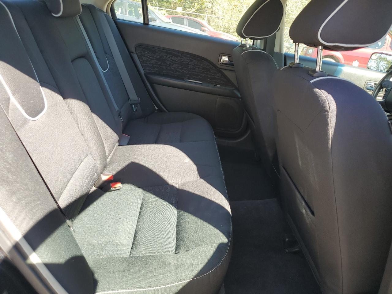 2011 FORD FUSION