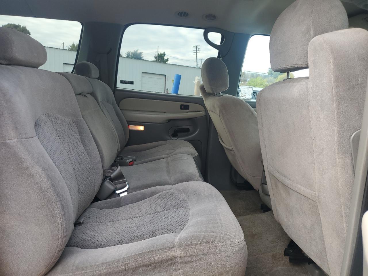 2002 CHEVROLET Suburban