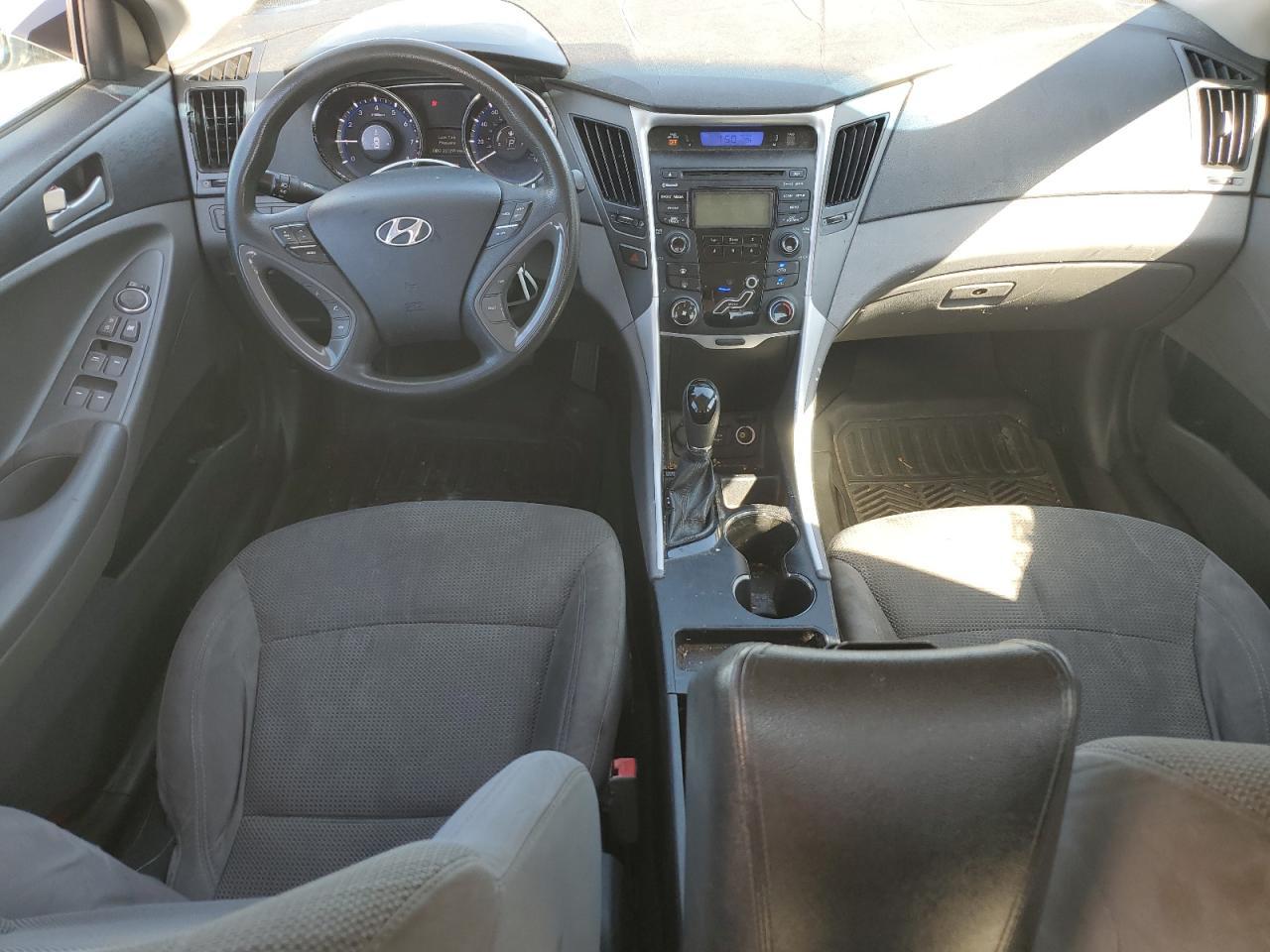 2013 HYUNDAI SONATA