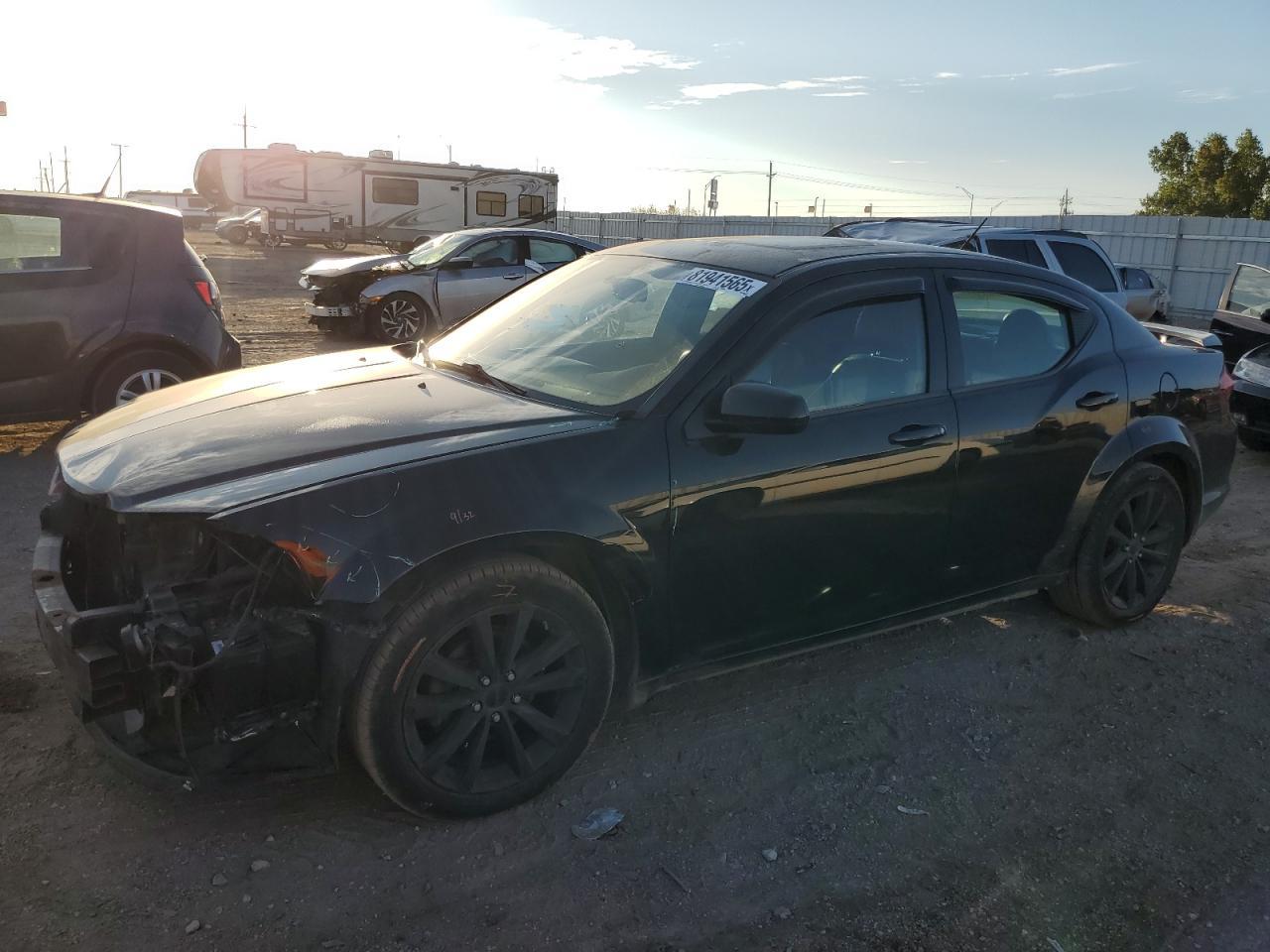 2013 DODGE Avenger