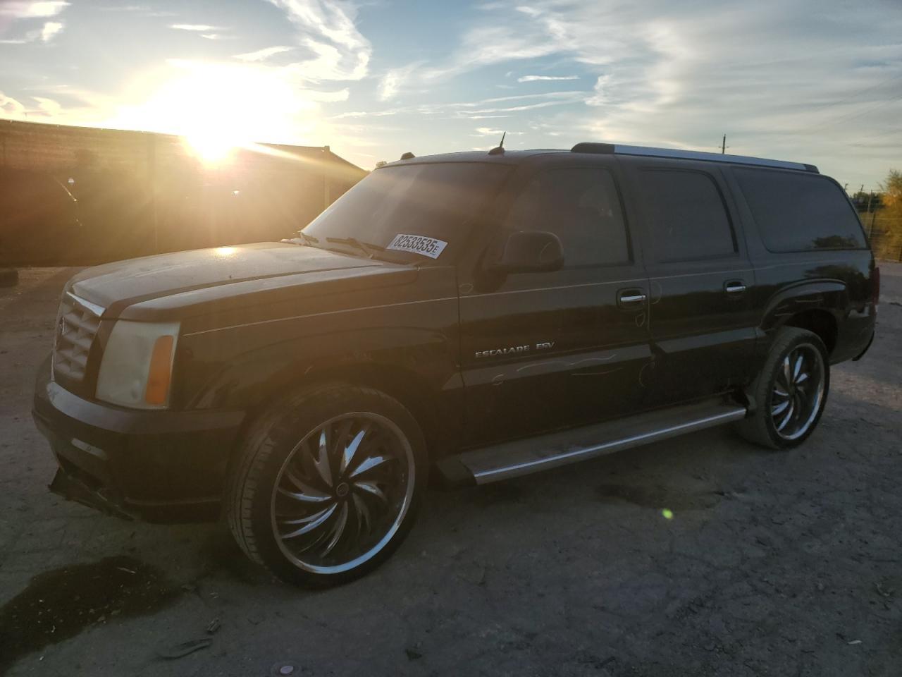 2005 CADILLAC Escalade ESV
