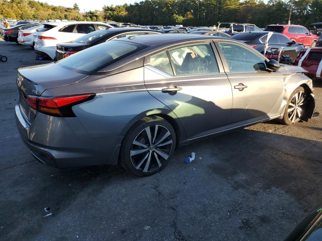 2021 NISSAN ALTIMA