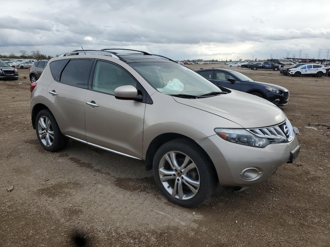 2010 NISSAN MURANO