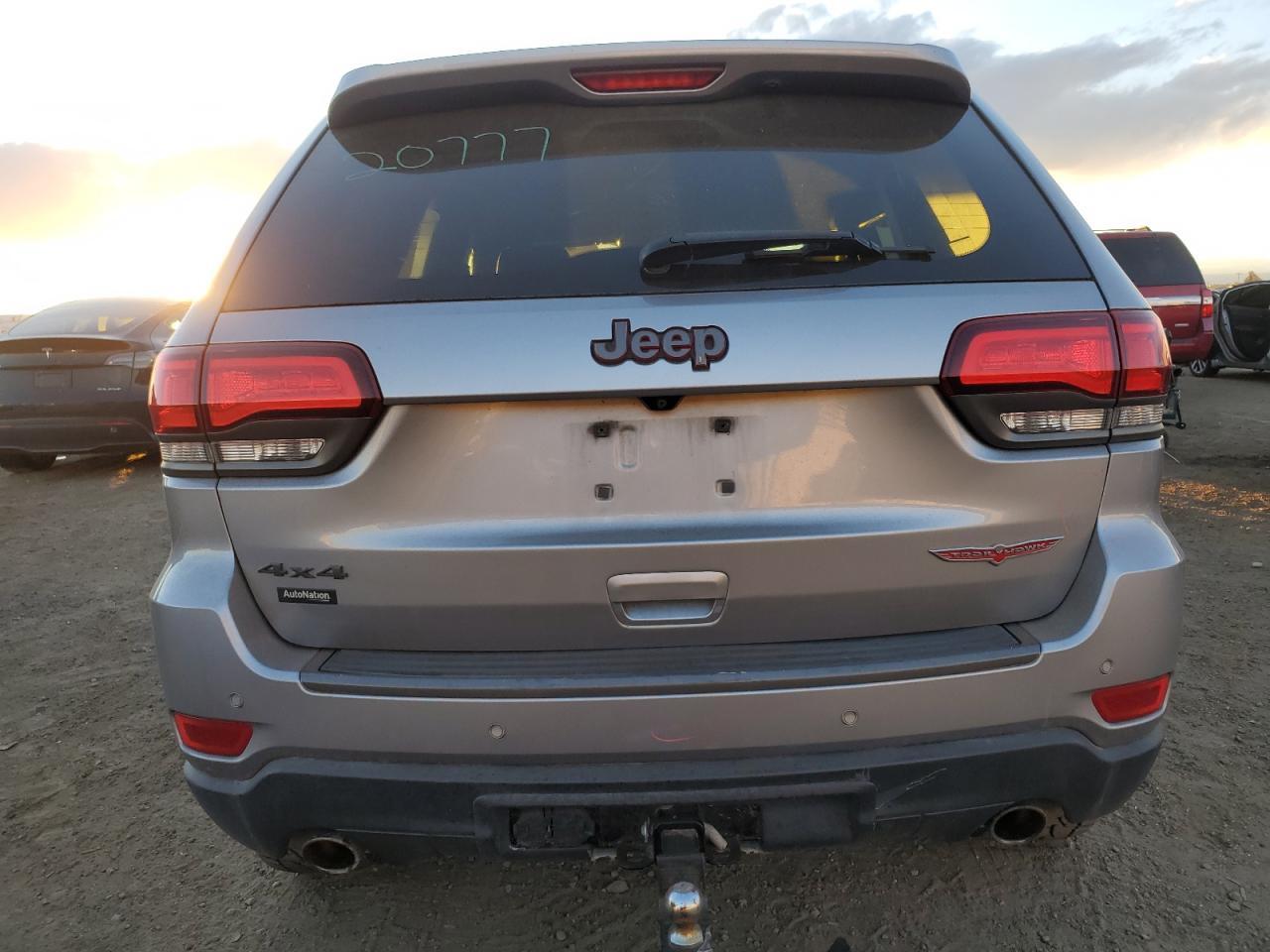 2017 JEEP Grand Cherokee