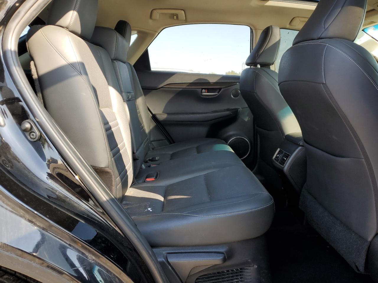 2017 LEXUS Nx