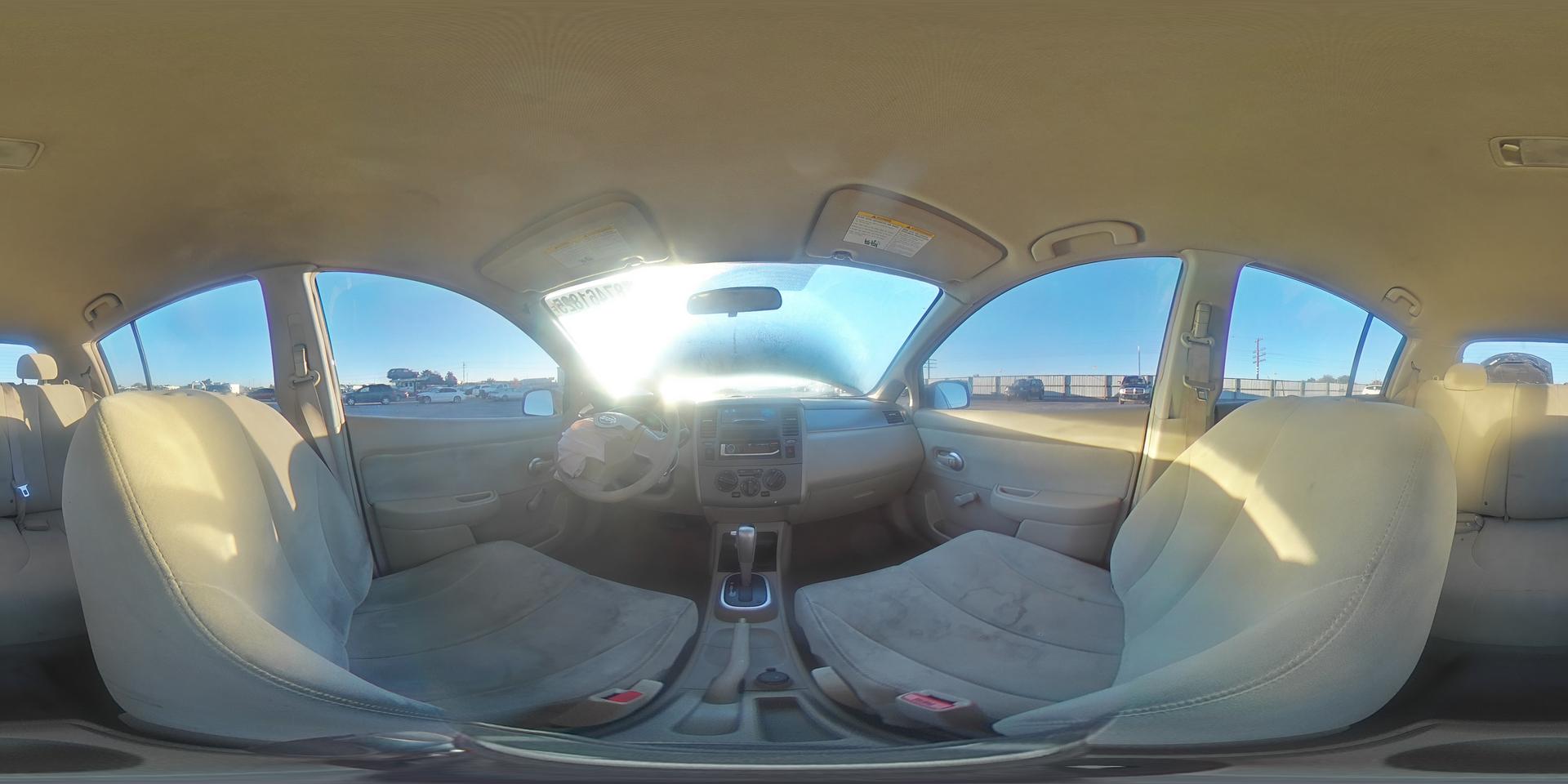 2009 NISSAN VERSA