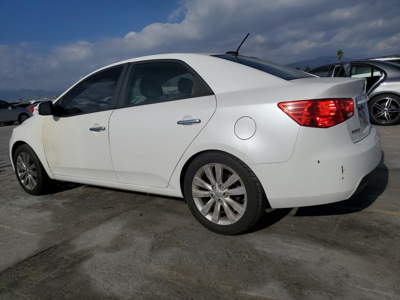 2013 KIA FORTE