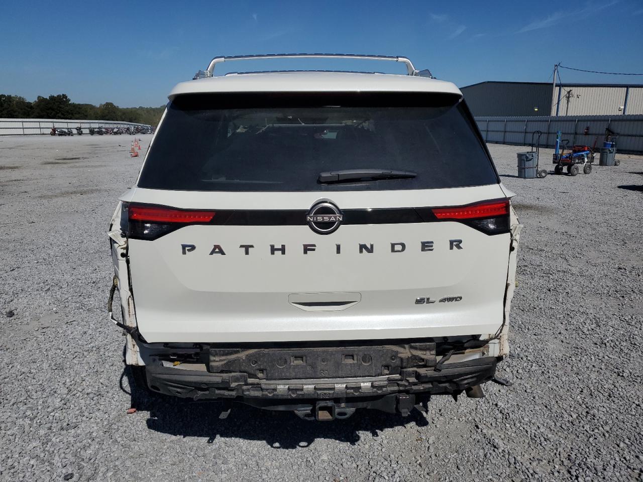 2022 NISSAN PATHFINDER