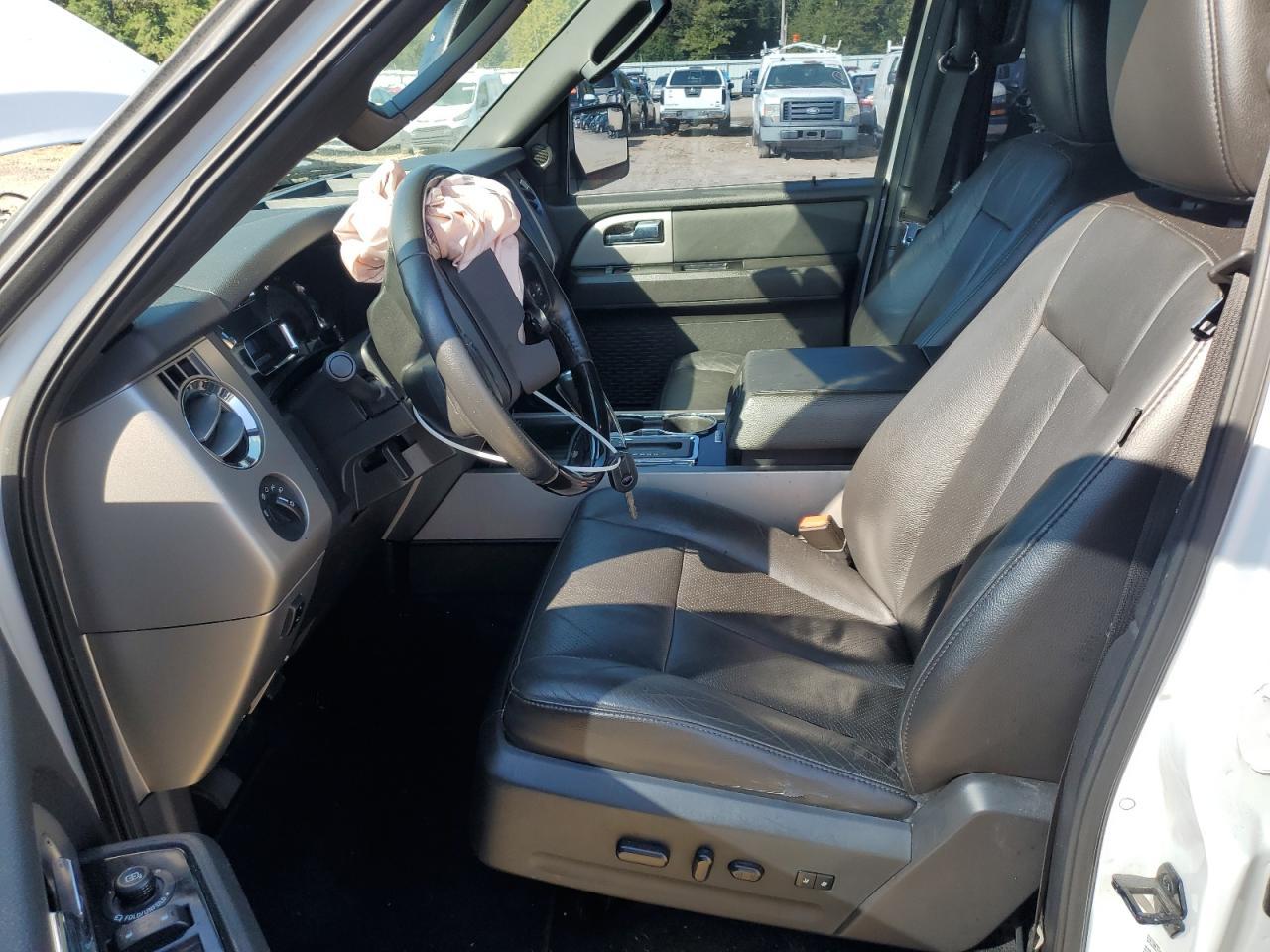 2014 FORD Expedition