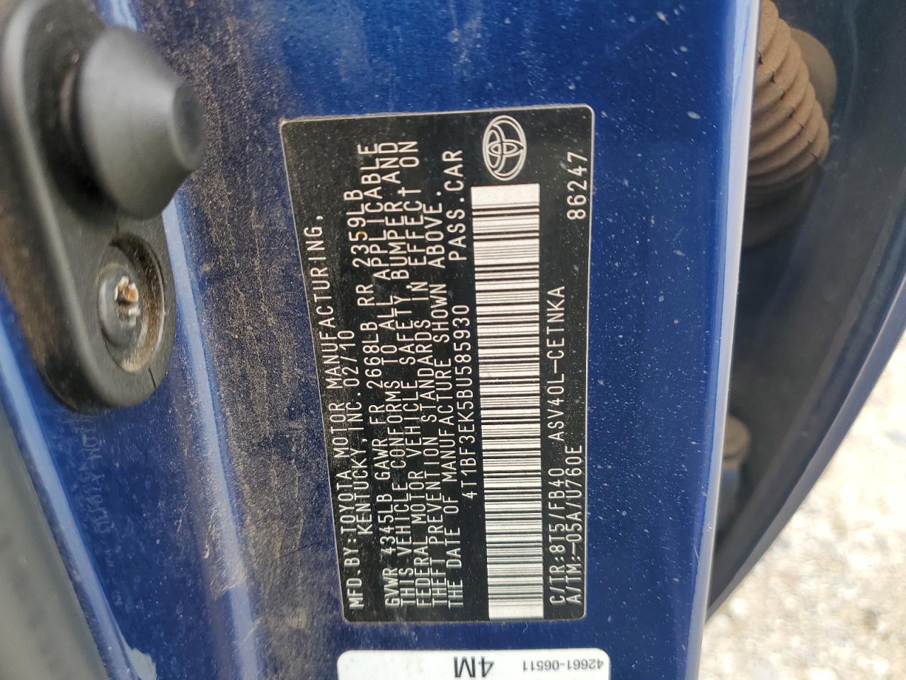 2011 TOYOTA CAMRY