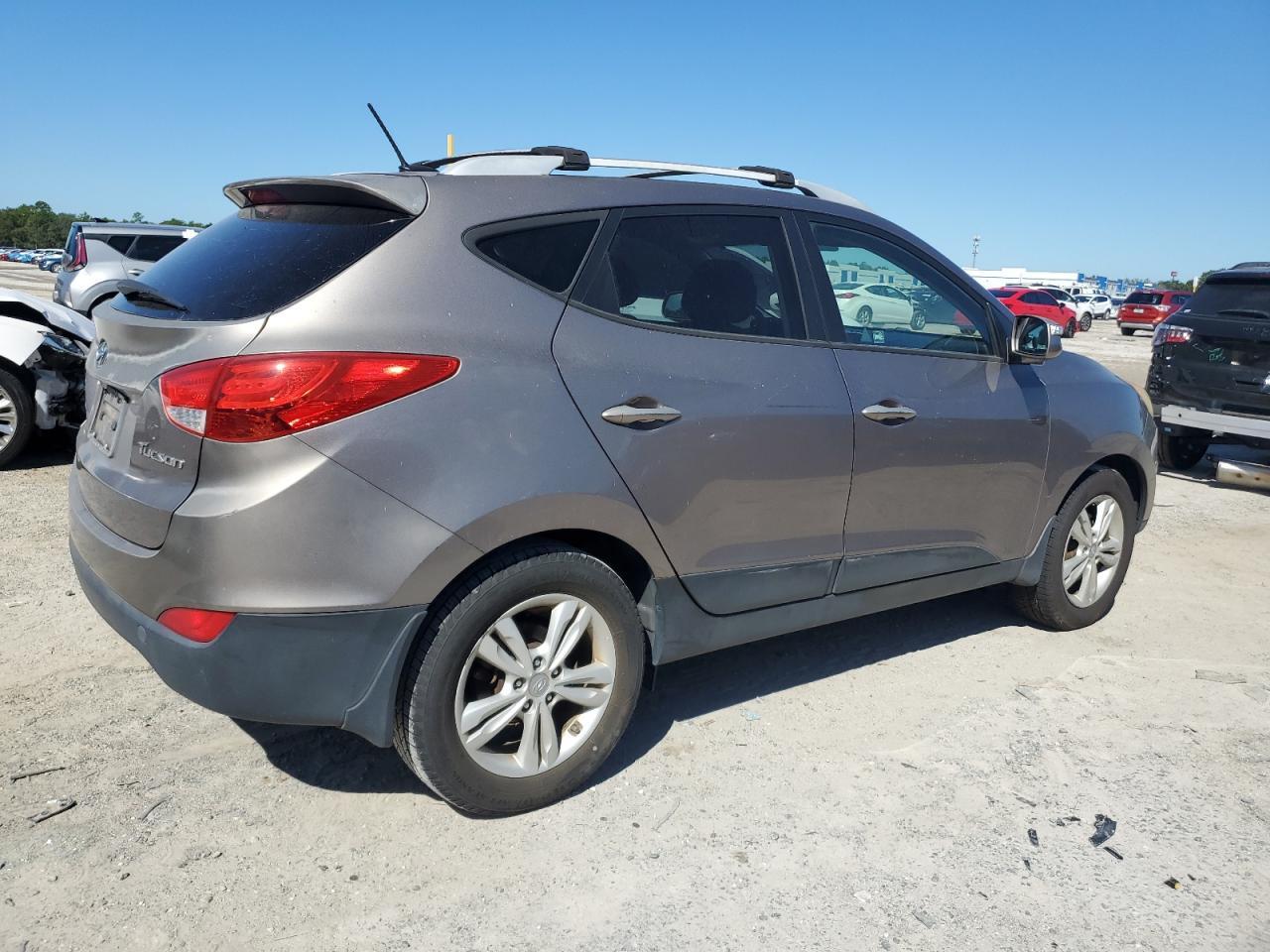 2012 HYUNDAI TUCSON