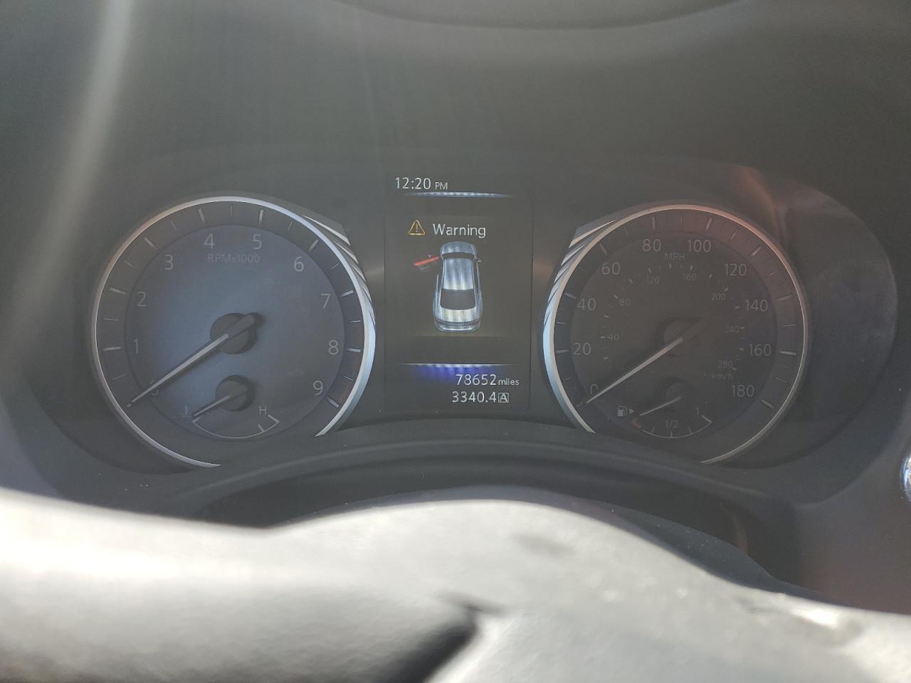 2015 INFINITI Q50
