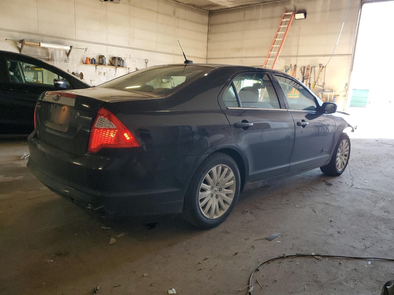2010 FORD FUSION