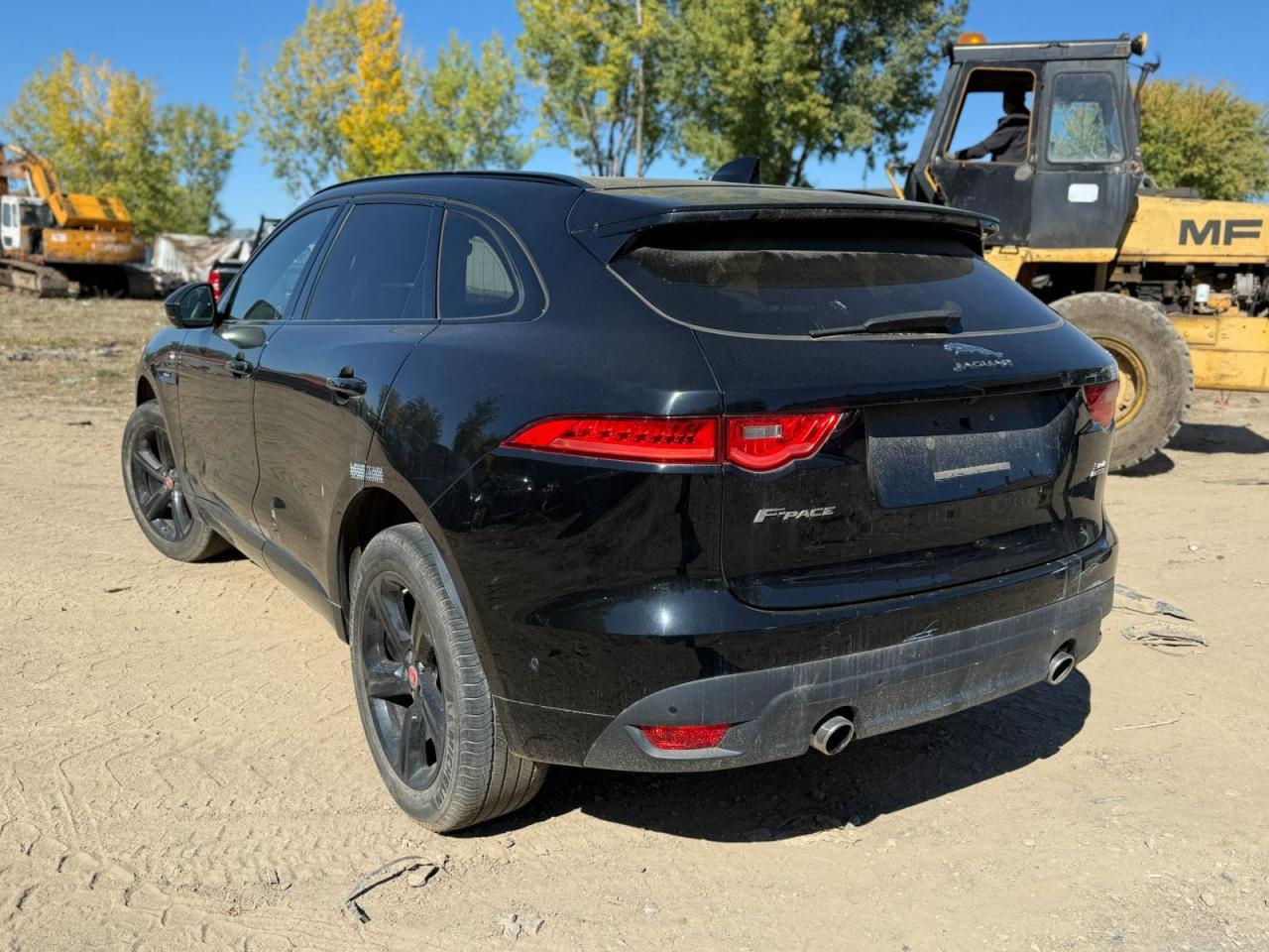 2019 JAGUAR F-Pace