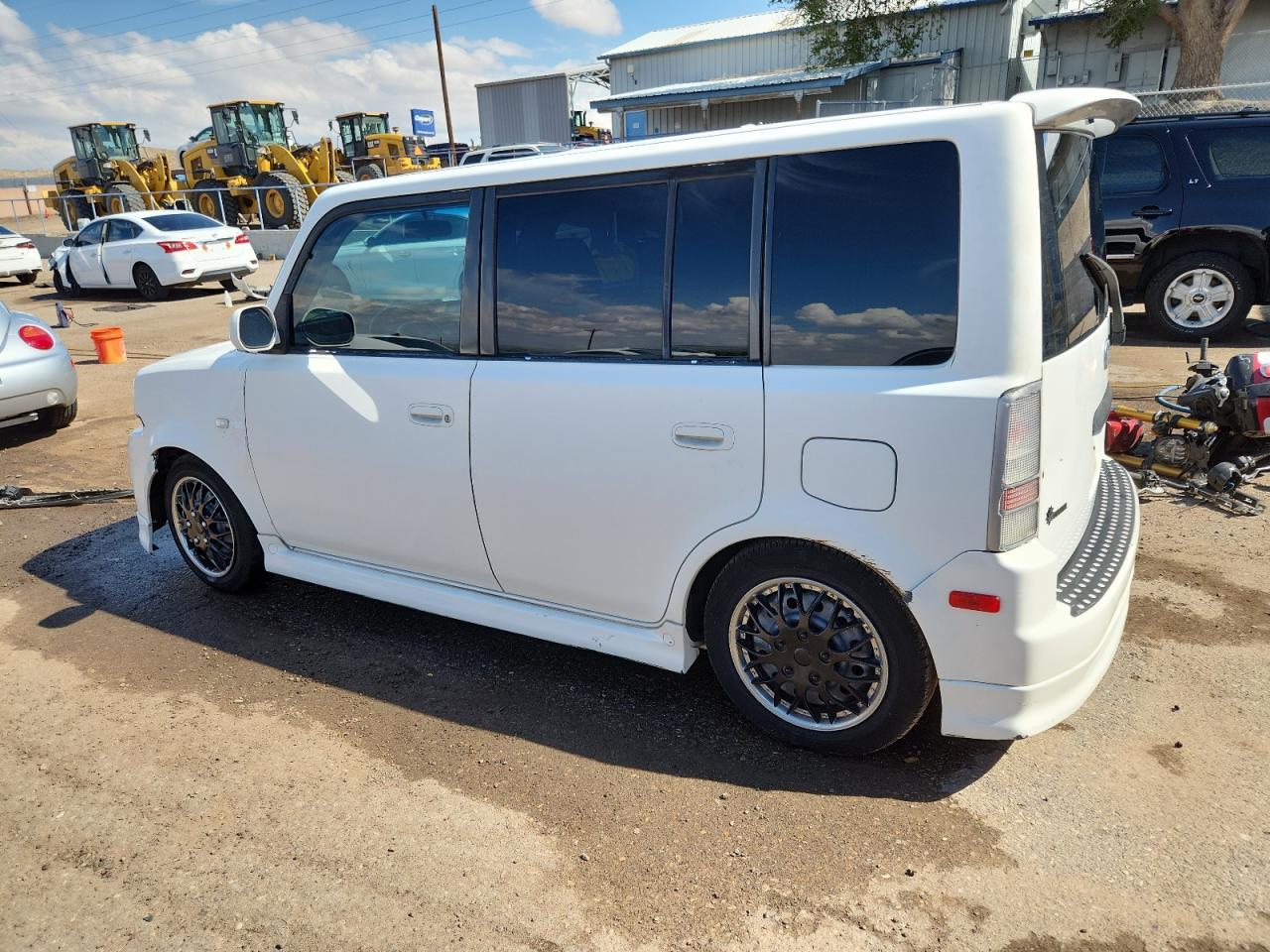 2004 TOYOTA SCION