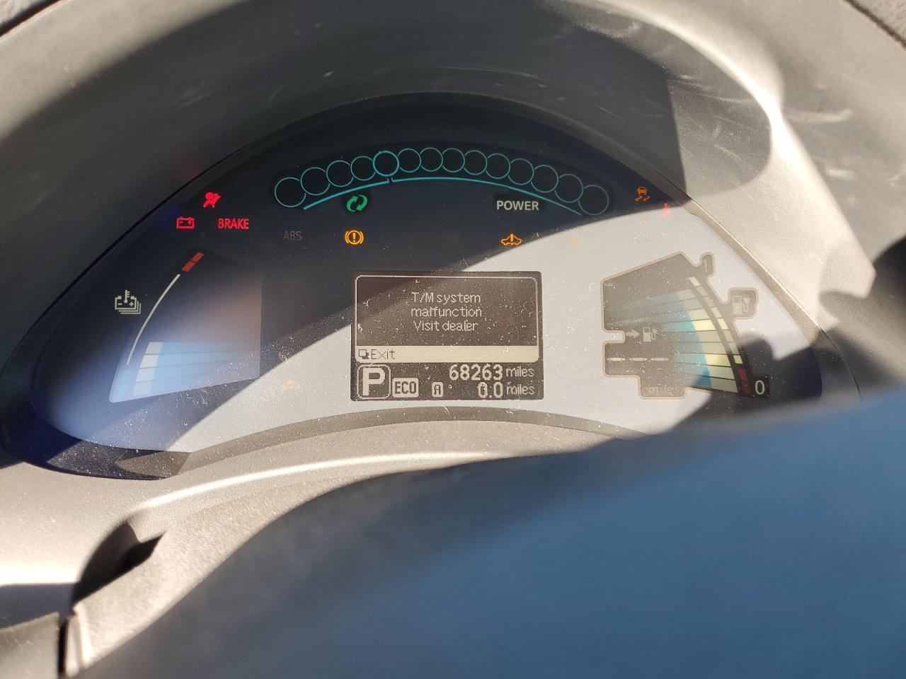 2015 NISSAN LEAF