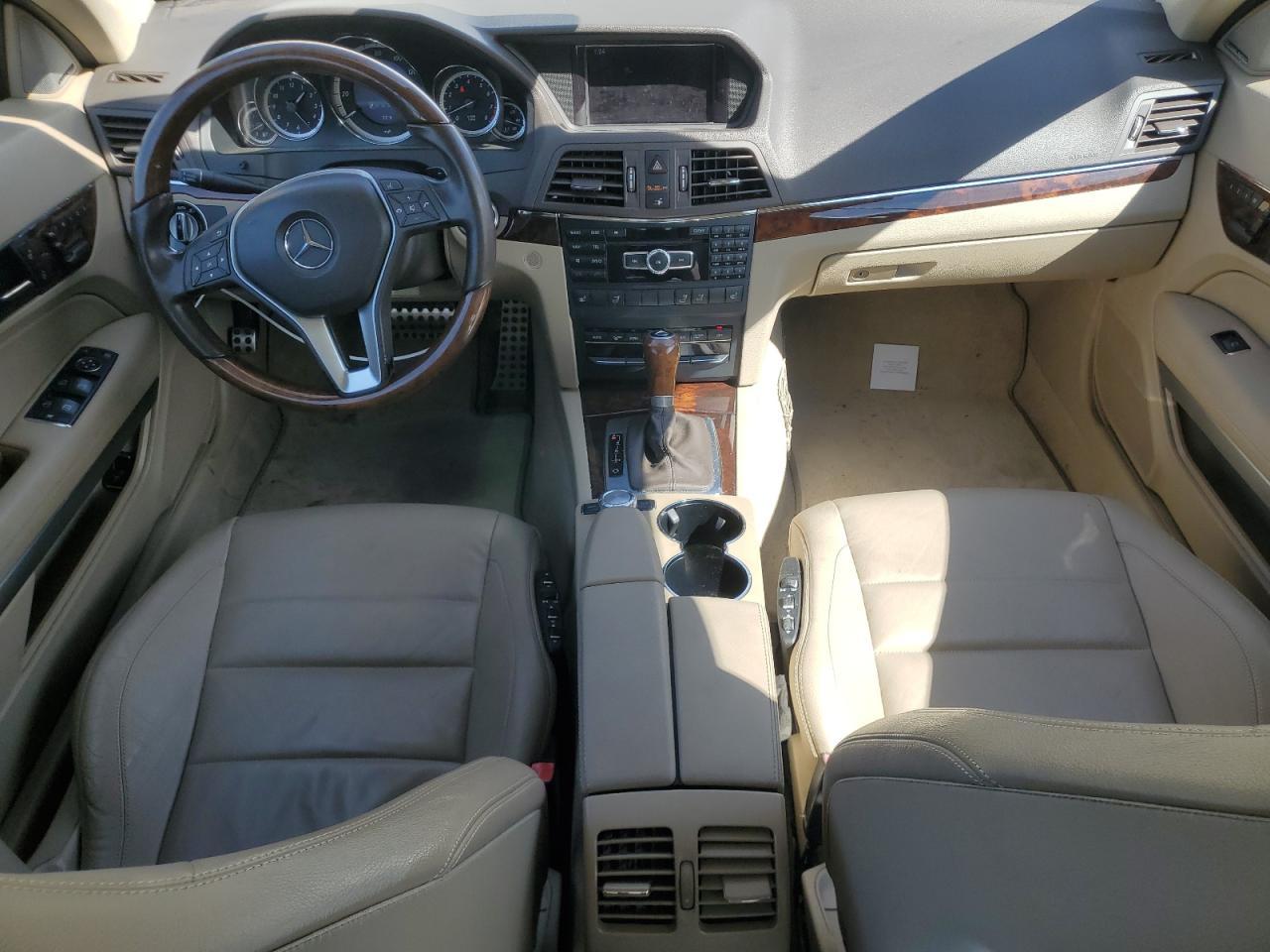 2013 MERCEDES-BENZ E-Class