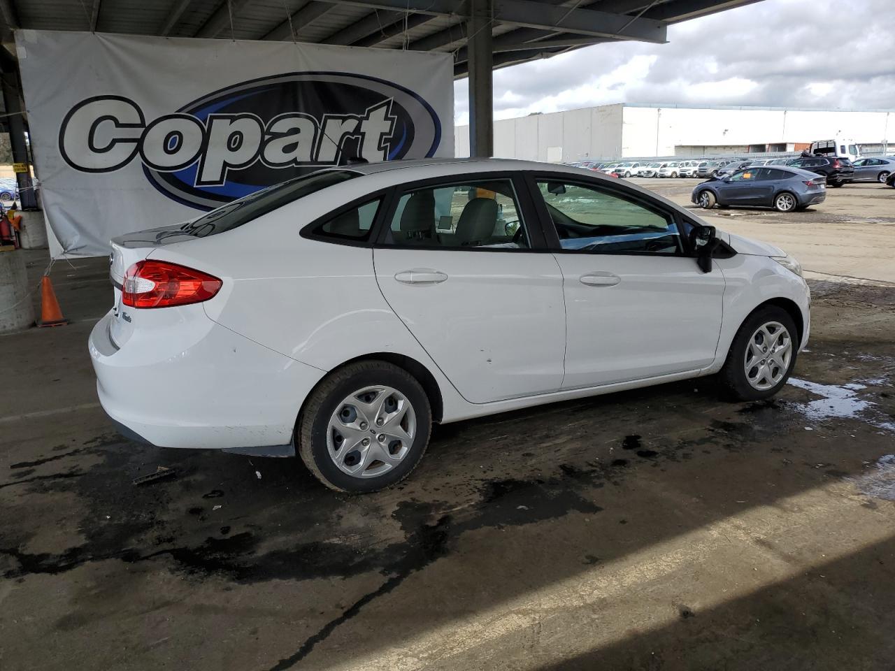 2012 FORD Fiesta
