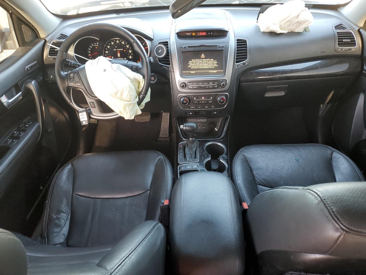 2014 KIA SORENTO