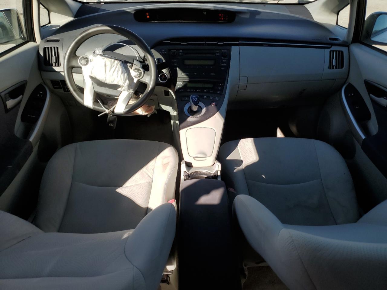 2010 TOYOTA PRIUS