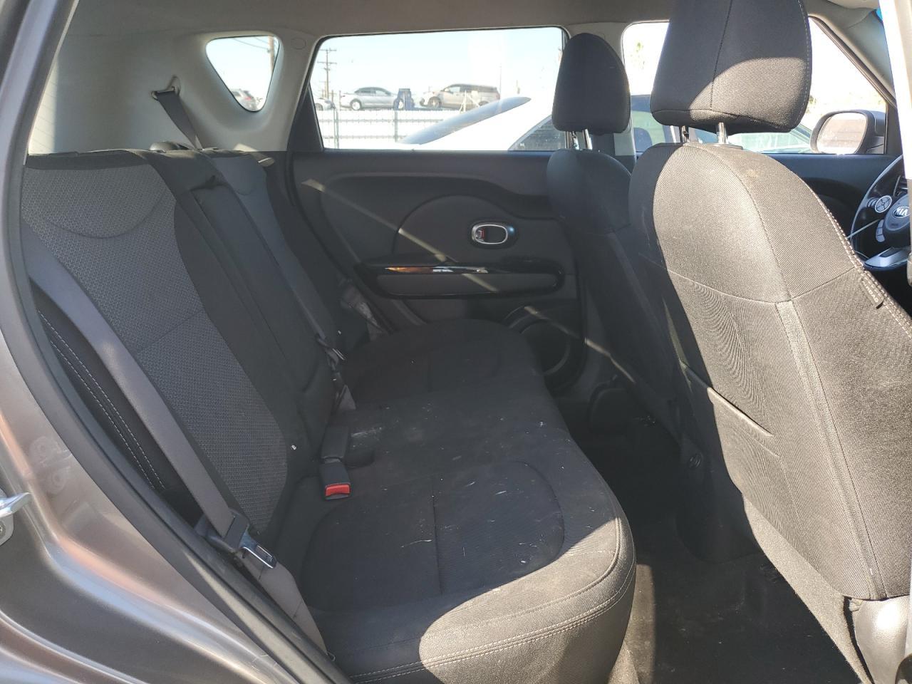 2019 KIA SOUL