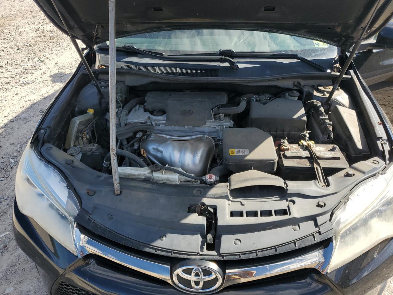 2017 TOYOTA CAMRY