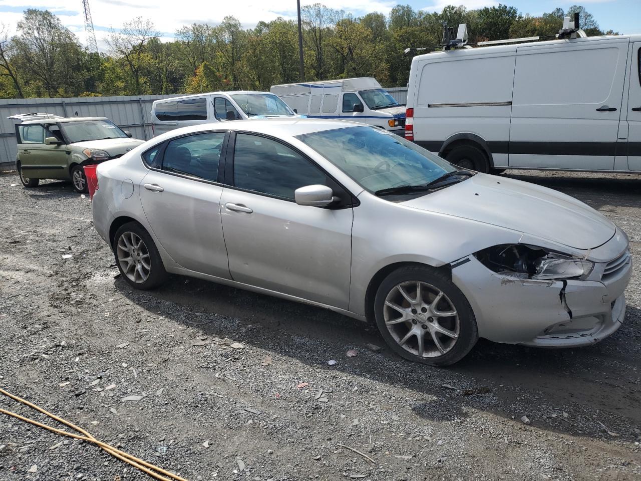 2013 DODGE Dart