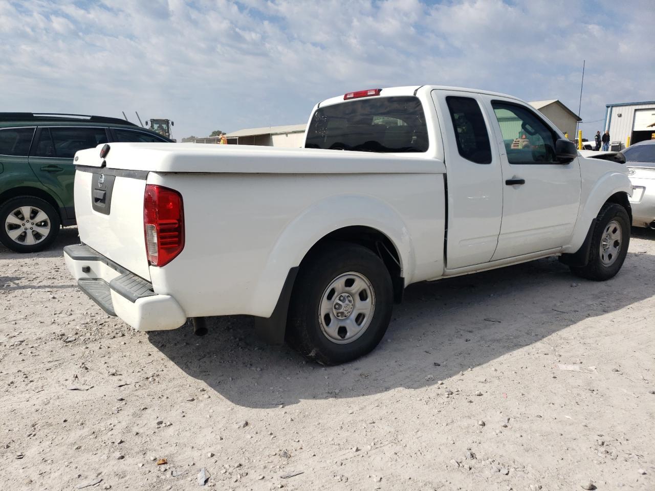 2021 NISSAN Frontier