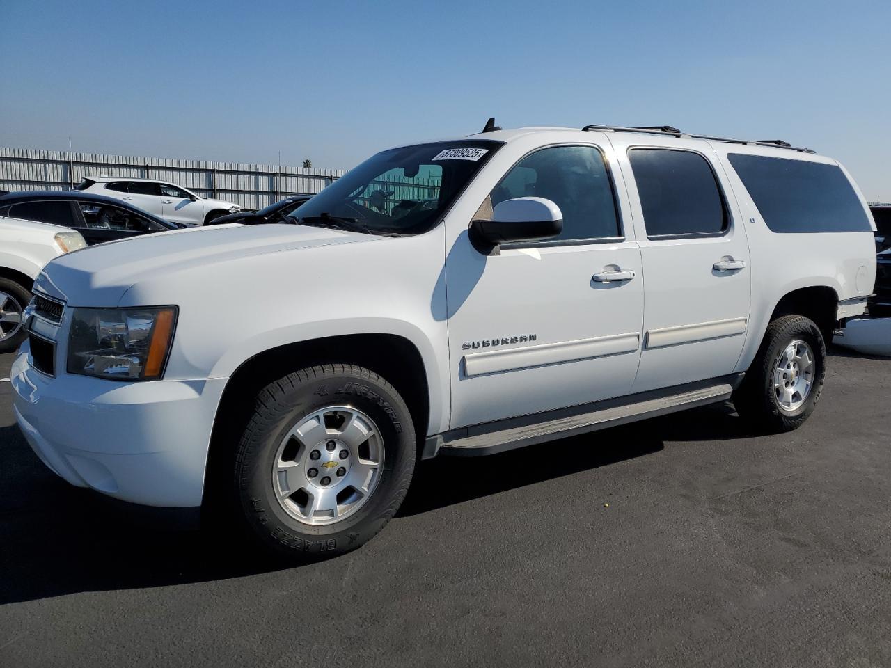 2014 CHEVROLET Suburban