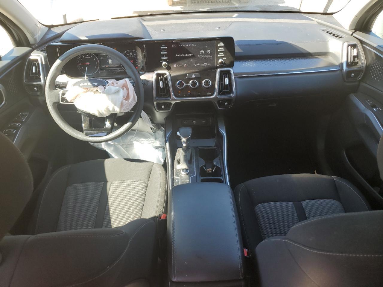 2022 KIA SORENTO