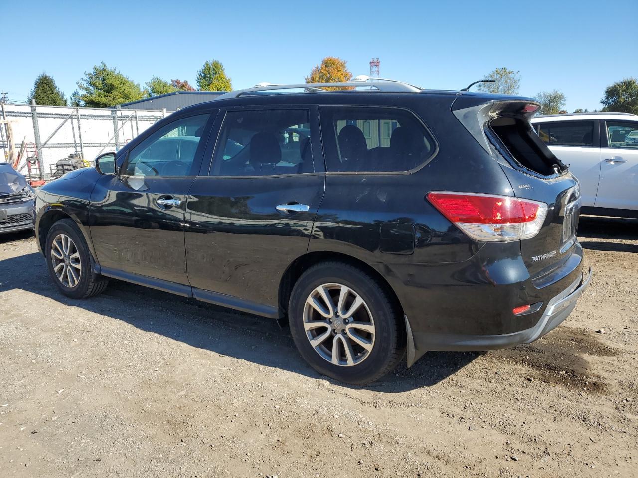 2015 NISSAN PATHFINDER