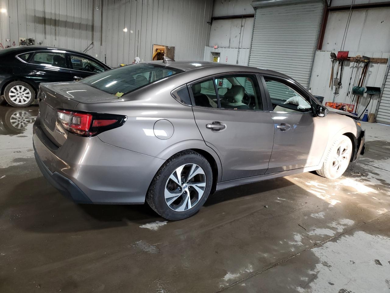 2021 SUBARU Legacy