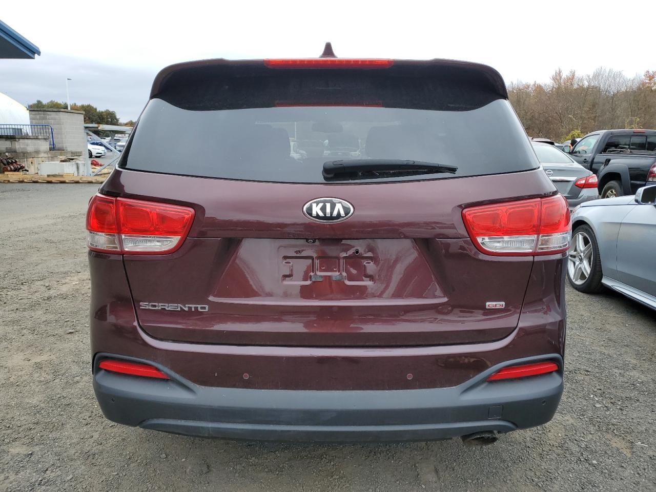 2016 KIA SORENTO