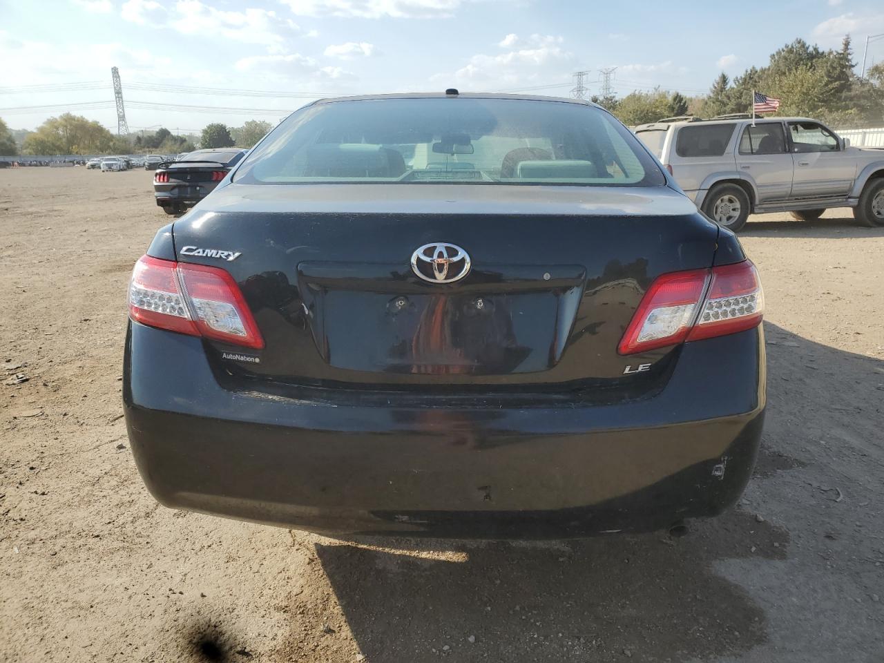 2010 TOYOTA CAMRY