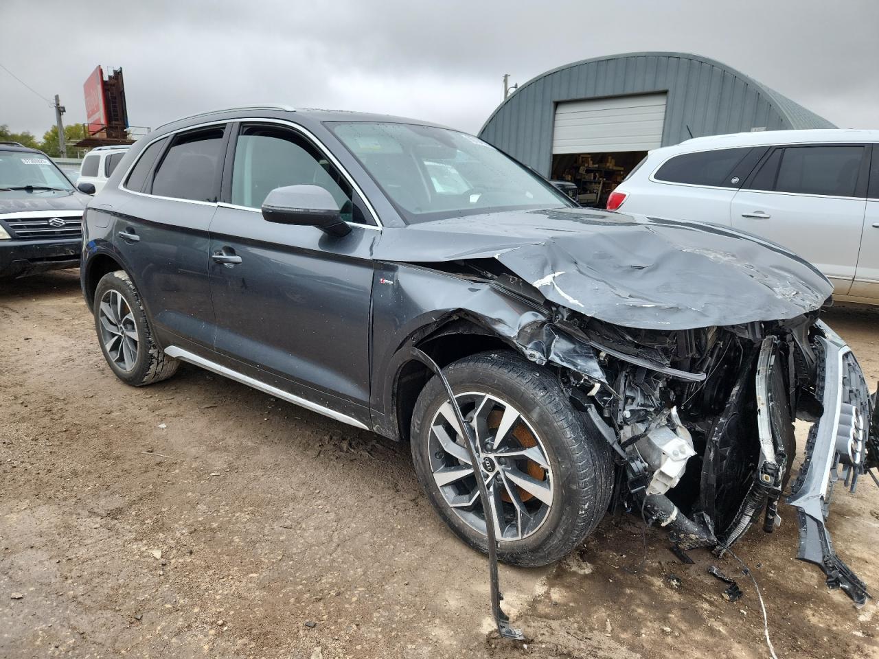 2024 AUDI Q5