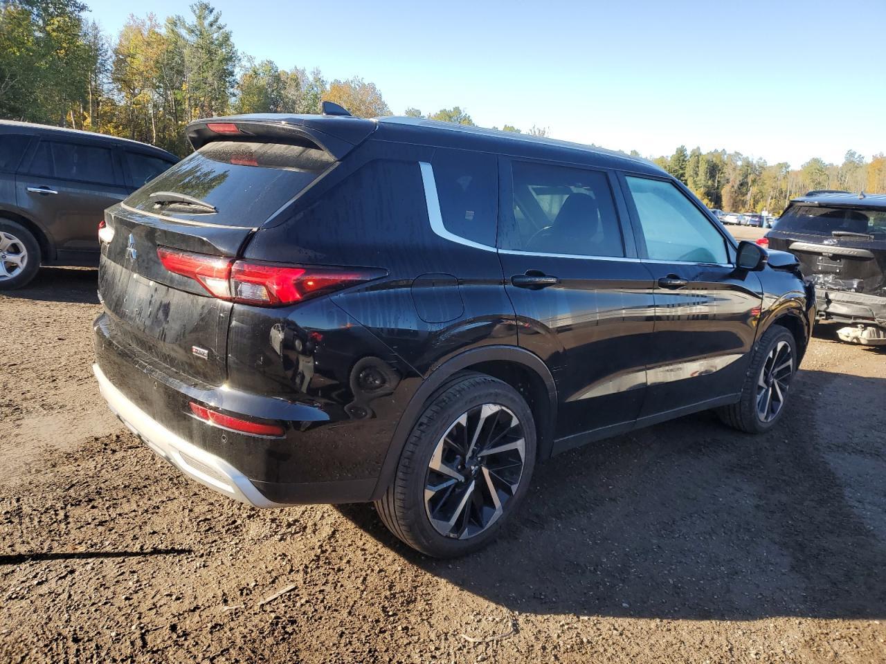 2022 MITSUBISHI outlander