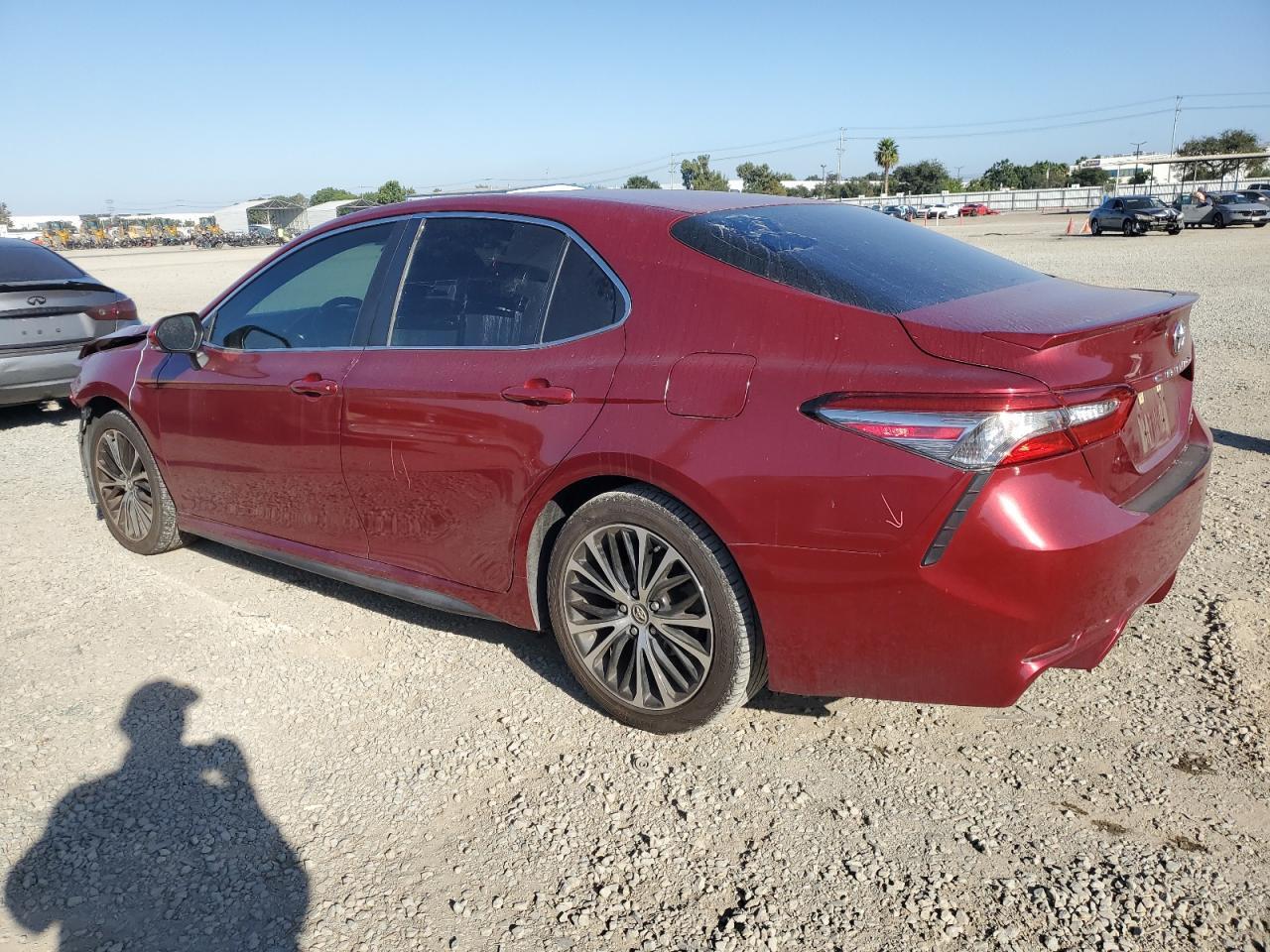 2018 TOYOTA CAMRY