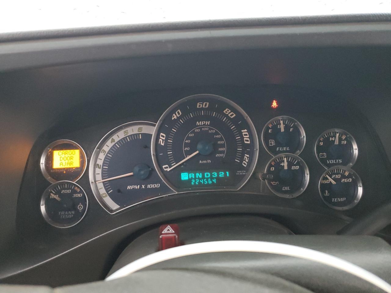 2002 CADILLAC ESCALADE